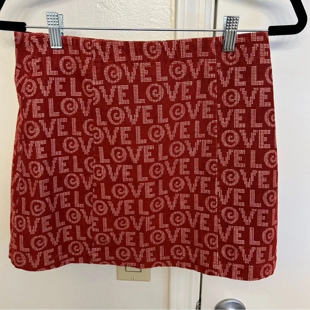 Urban Outfitters Gianna Love Red Curduroy Mini Skirt Size Medium - Picture 7 of 8